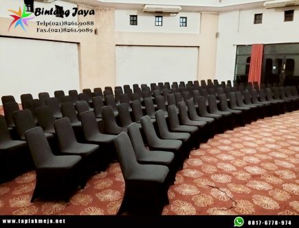 Jual sarung kursi futura ketat Hitam Tampil Mewah Jakarta