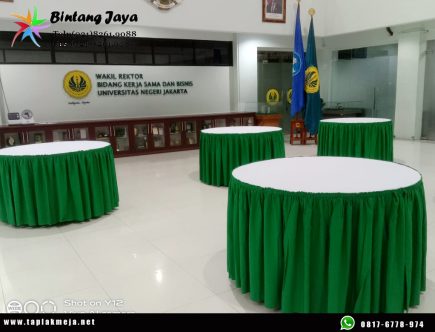 Jual Taplak Meja Skirting Hijau Alas Putih Bogor
