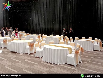 Toko Taplak Meja Model Bulat di Jakarta Timur