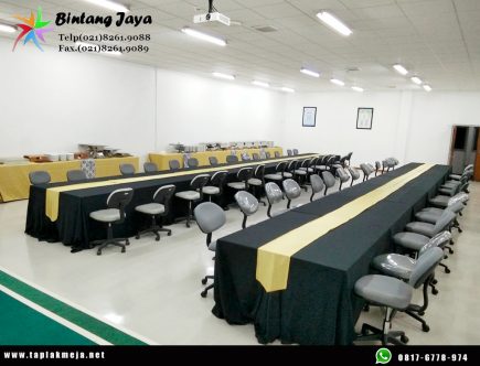 Pembuatan Taplak Meja Kotak Tebar Hitam Jakarta