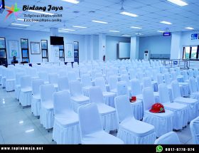 Konveksi sarung kursi futura rumbai putih gudang Bekasi