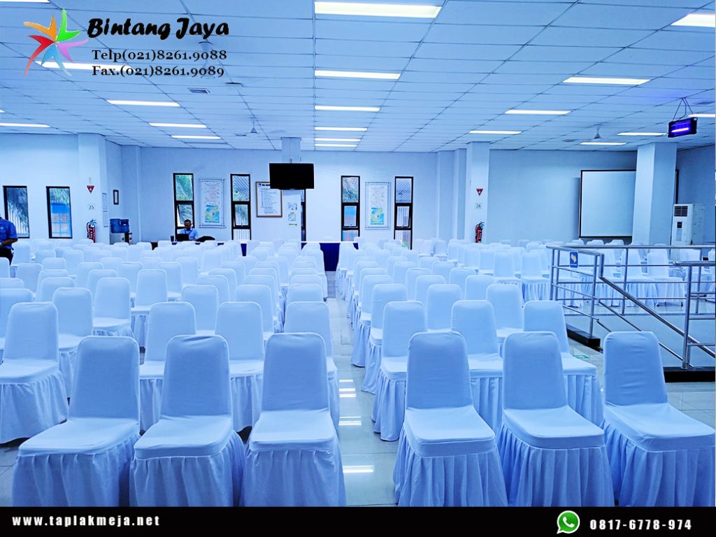 Konveksi sarung kursi futura rumbai putih gudang Bekasi