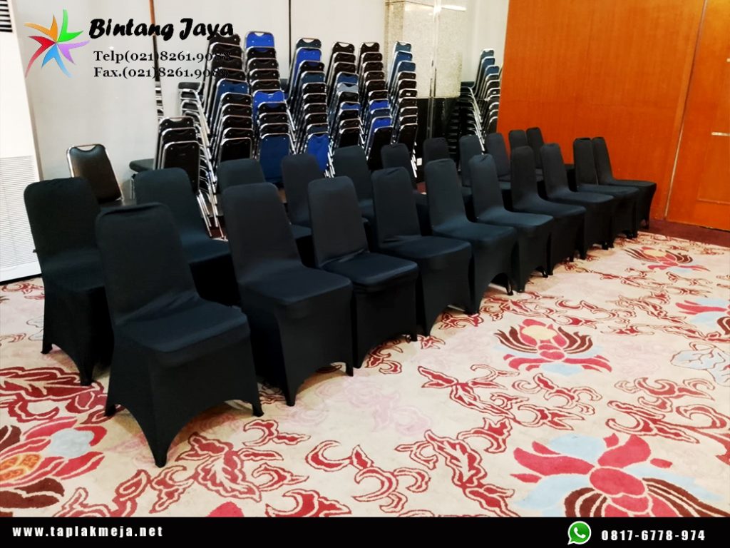 Konveksi sarung kursi Hitam ketat grosir murah promo oktober di Jakarta