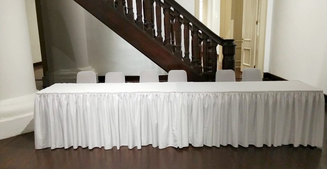 Grosir taplak meja kotak aneka jenis kualitas hotel Jakarta