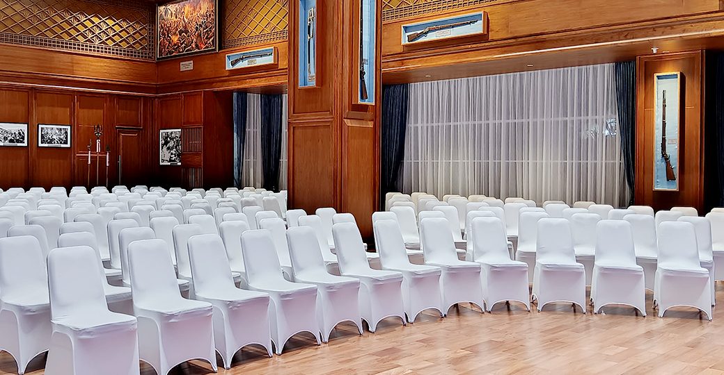 Jual sarung kursi futura ketat Konveksi Bogor