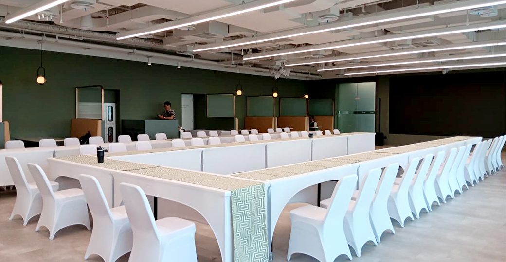 Grosir Jual Sarung Kursi Jenis Ketat Varian Warna Bogor