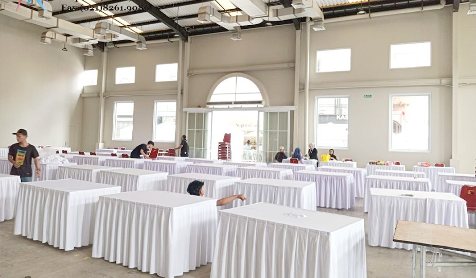Konveksi Pembuatan Taplak Meja Kotak Jenis Skirting di Jakarta